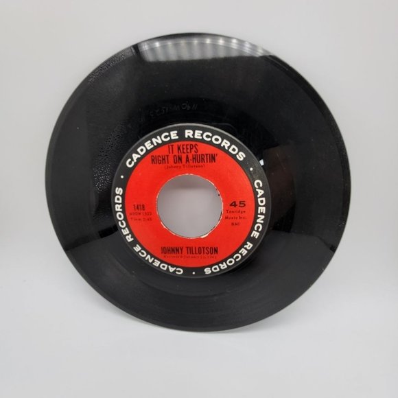 Vtg Vinyl 45 RPM Johnny Tillotson She Gave Sweet Love To Me / It Keeps Right On - Picture 1 of 2